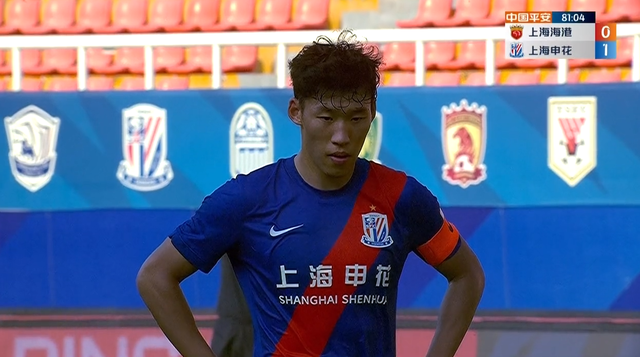 17, 昂热门将多次神扑救主  